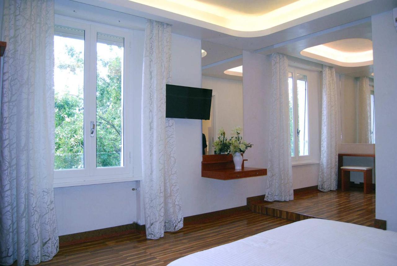 B&B Romeo Сантарканджело-ди-Романья Экстерьер фото